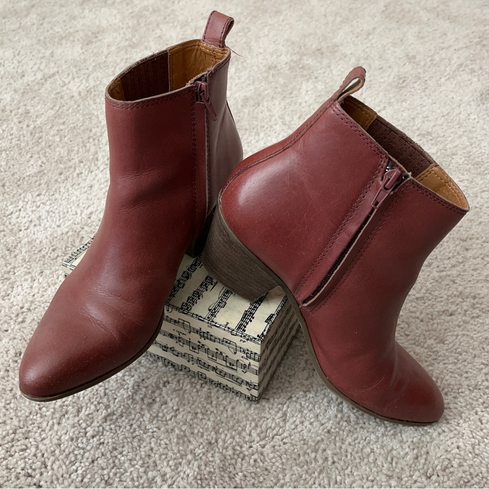 Frye Leather Chelsea Bootie - Picture 2 of 9